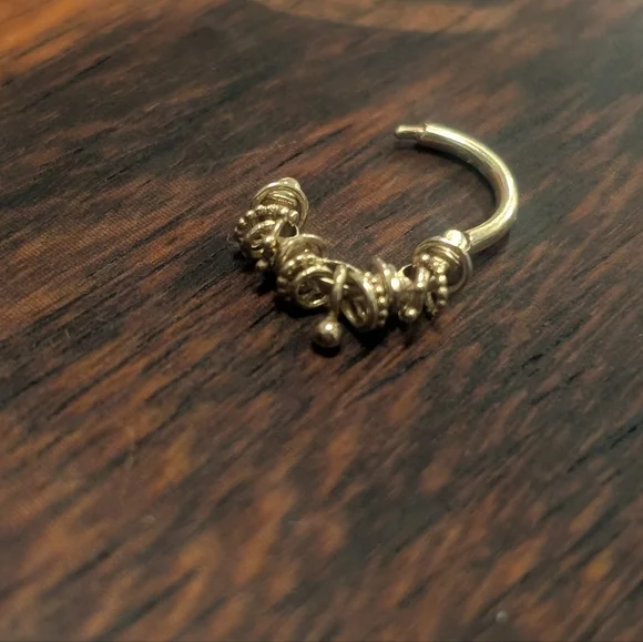 Pupil Hall new style -- A Few Things x3 clicker in 14k yellow gold - Picture 5 of 5